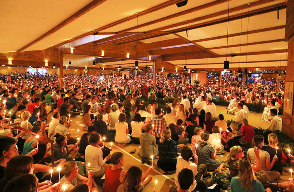 ceremonie in Taize